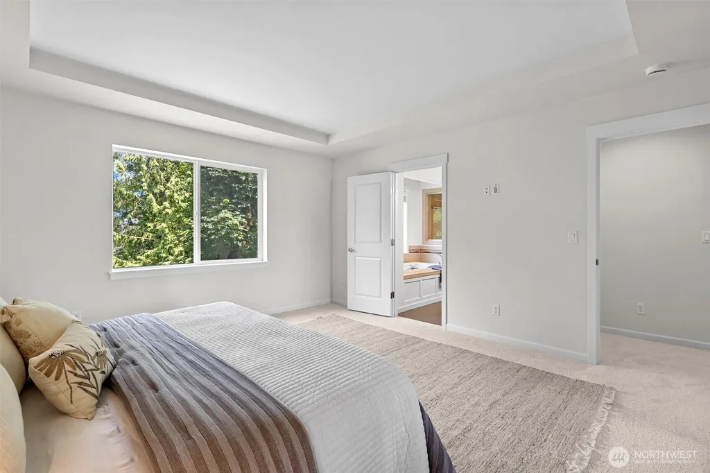 16198 SE 51st Place Bellevue WA 98006