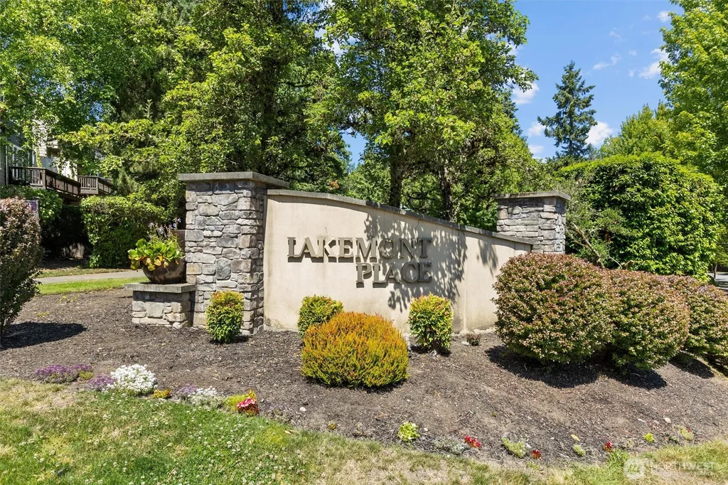 16198 SE 51st Place Bellevue WA 98006
