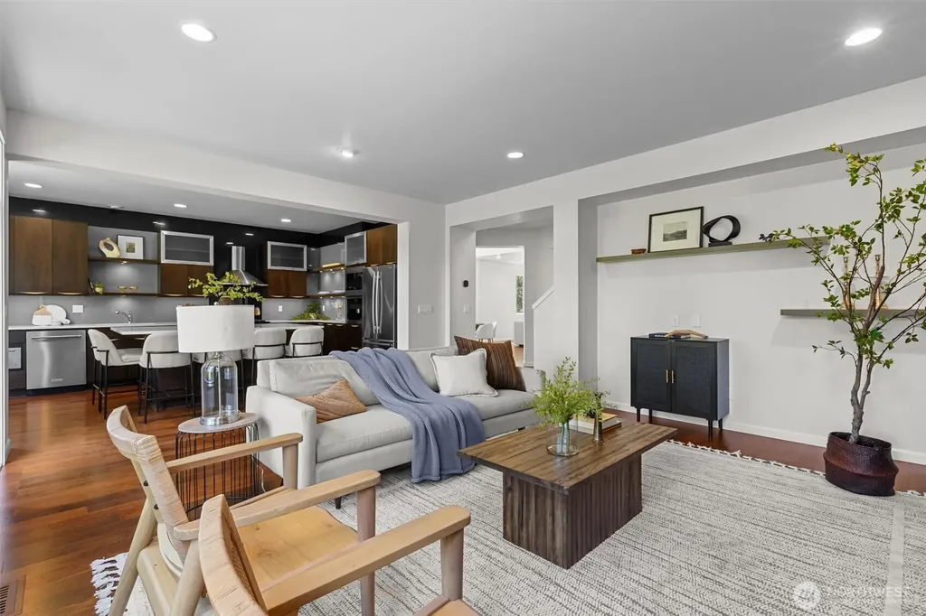16198 SE 51st Place Bellevue WA 98006