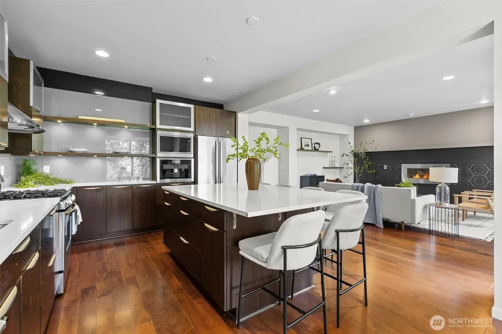 16198 SE 51st Place Bellevue WA 98006