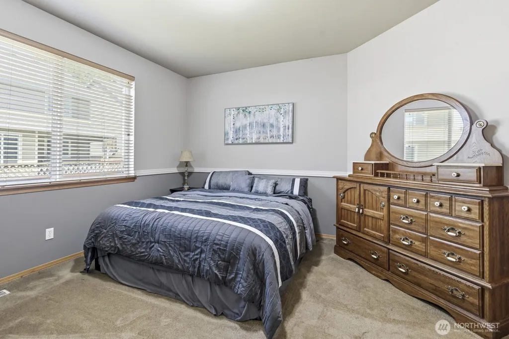 6959 Bailey Street SE Lacey WA 98513