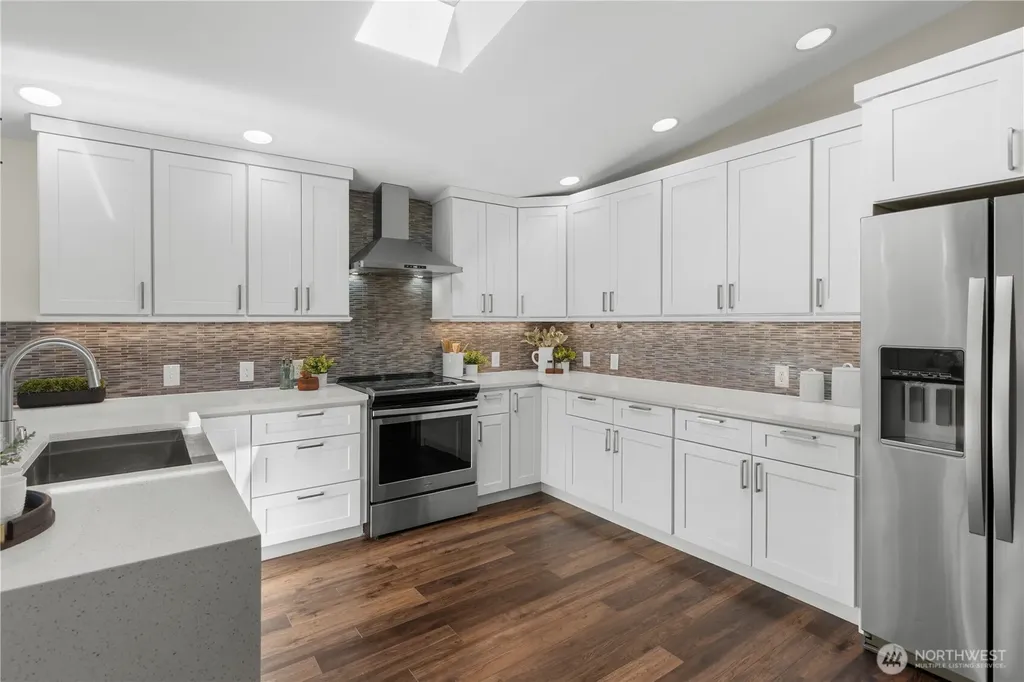 12032 38th Avenue NE Seattle WA 98125