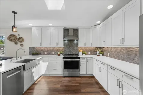 12032 38th Avenue NE Seattle WA 98125