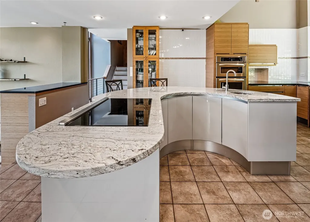 9426 SE 52nd Street Mercer Island WA 98040