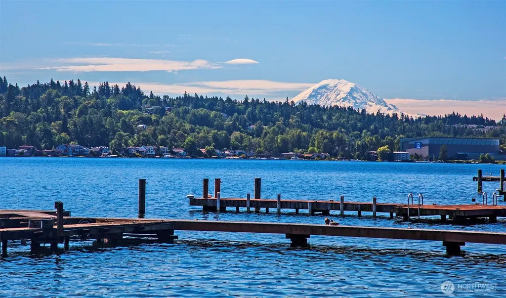 9426 SE 52nd Street Mercer Island WA 98040