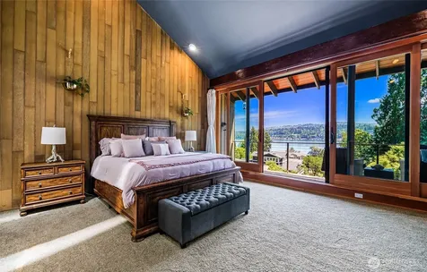 9426 SE 52nd Street Mercer Island WA 98040