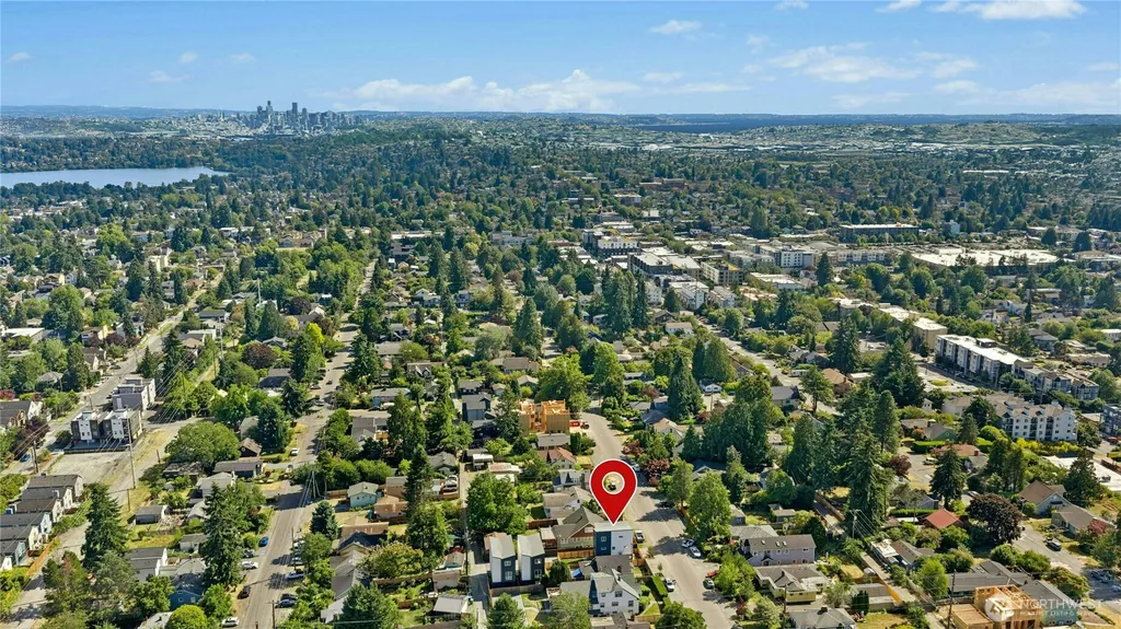 9240 Dayton Avenue N Seattle WA 98103