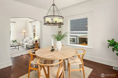 1132 NW 56th Street Seattle WA 98107
