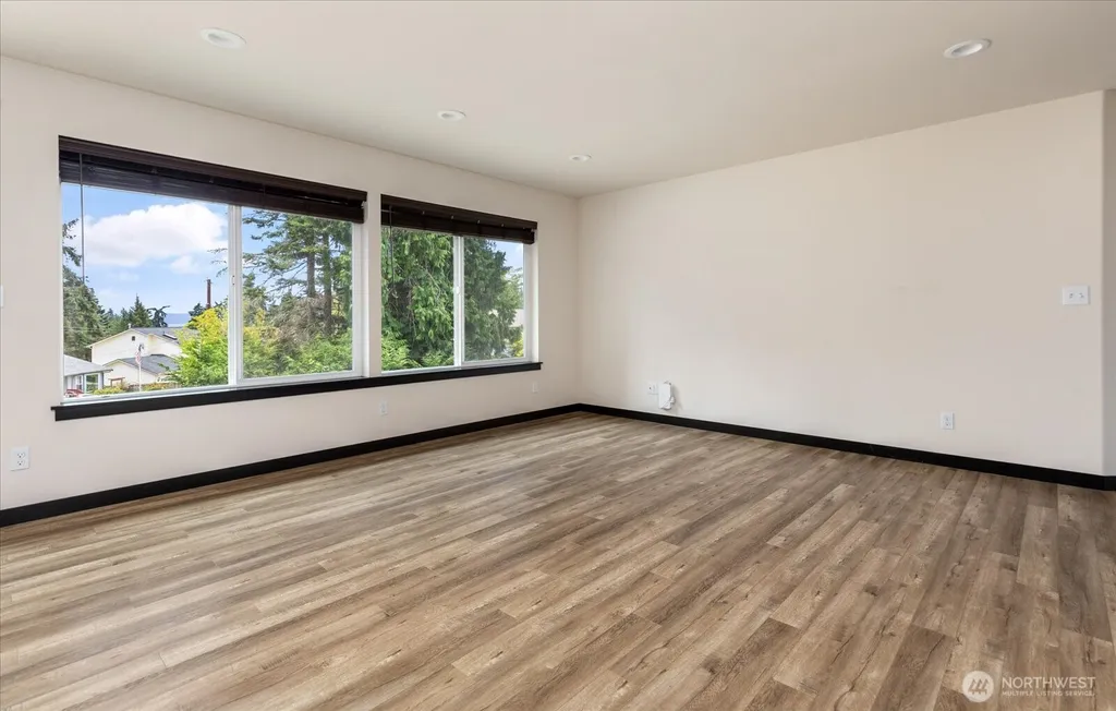 1254 Rickover Drive Coupeville WA 98239