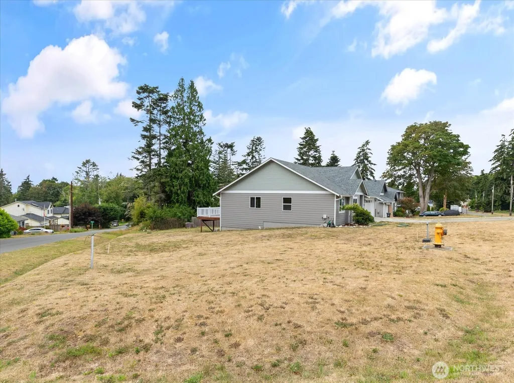 1254 Rickover Drive Coupeville WA 98239