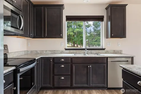 1254 Rickover Drive Coupeville WA 98239