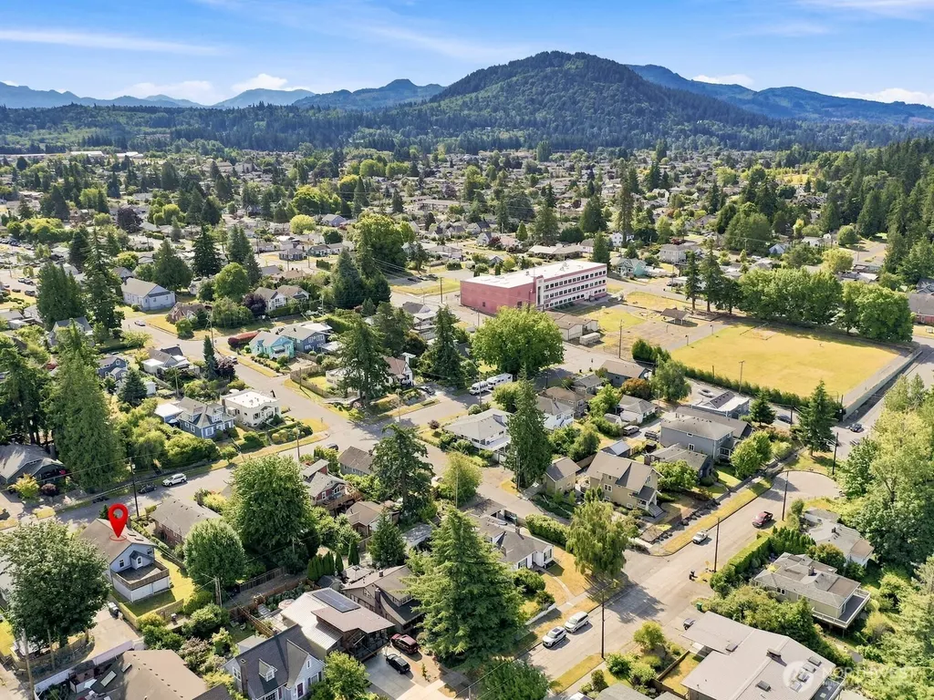 803 S 10th Street Mount Vernon WA 98274