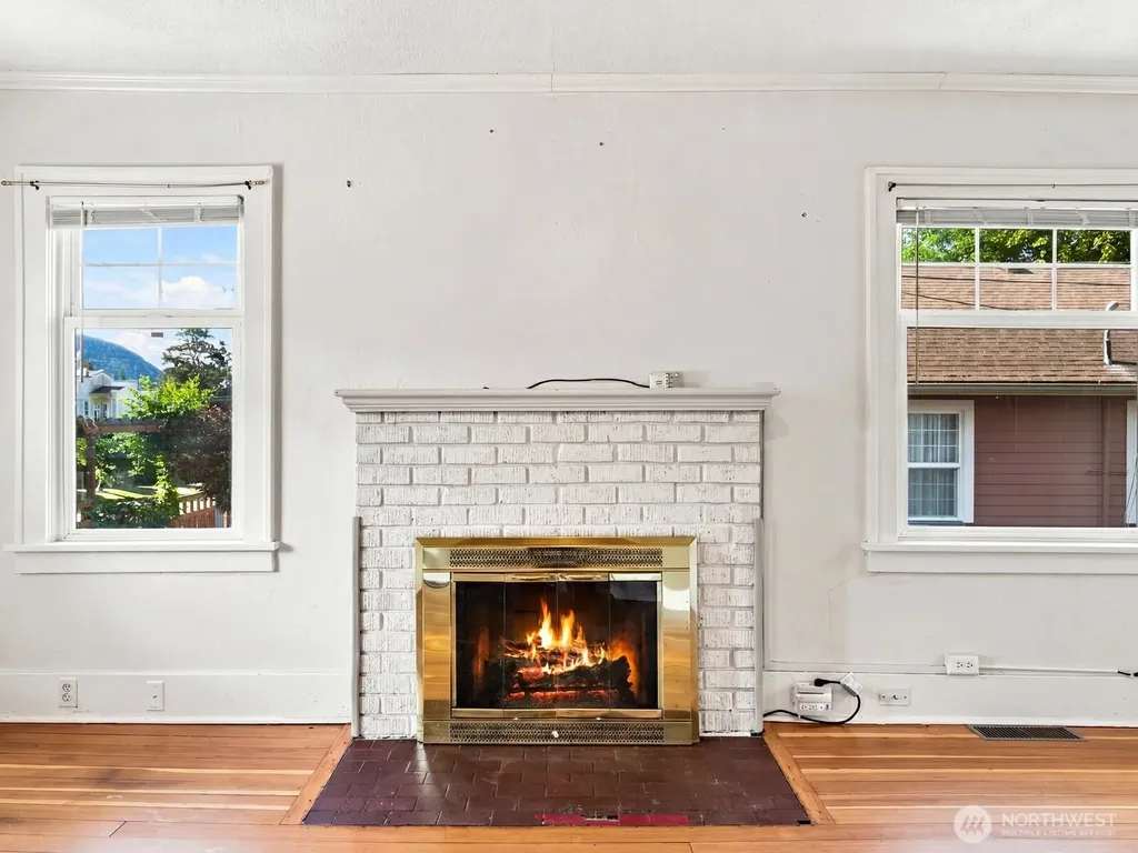 803 S 10th Street Mount Vernon WA 98274
