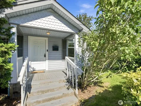 803 S 10th Street Mount Vernon WA 98274