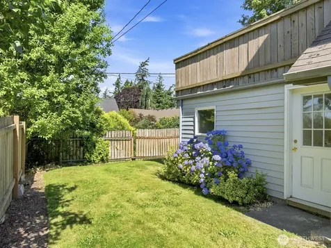 803 S 10th Street Mount Vernon WA 98274