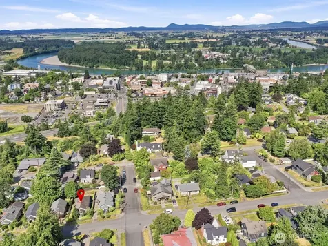 803 S 10th Street Mount Vernon WA 98274