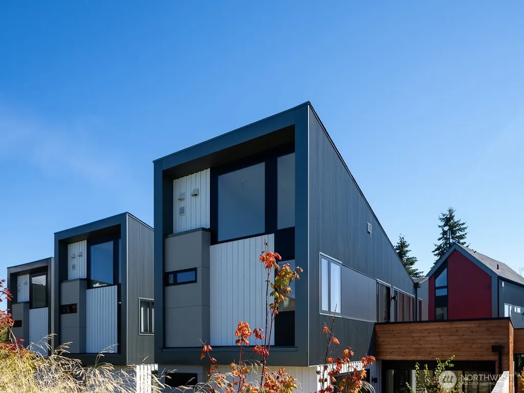 224 Canopy Path NW Bainbridge Island WA 98110