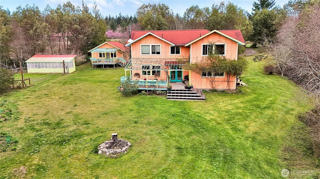 1673 Woodland Drive Port Townsend WA 98368