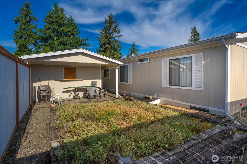 9810 Chandler Street S Tacoma WA 98444