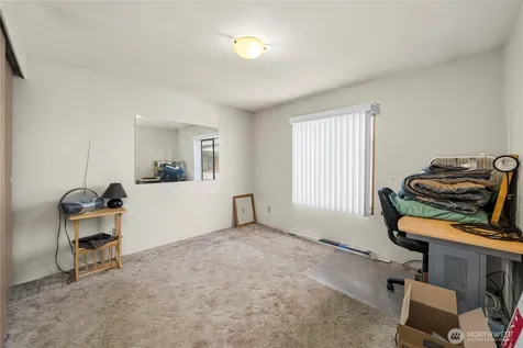9810 Chandler Street S Tacoma WA 98444