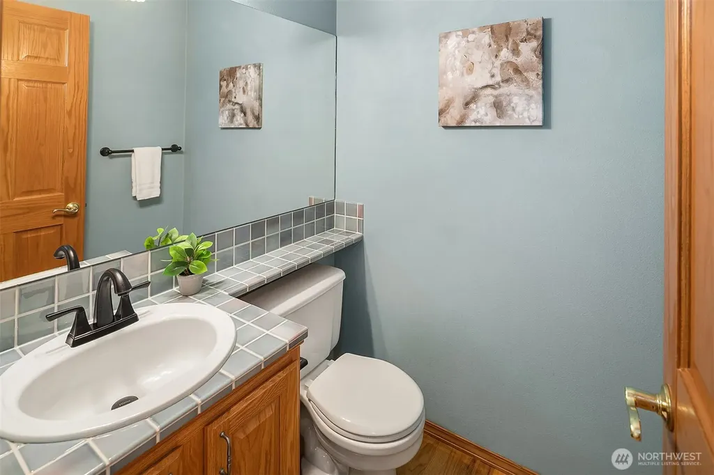 20527 Marine View Drive SW Normandy Park WA 98166