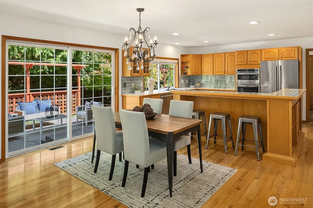 20527 Marine View Drive SW Normandy Park WA 98166