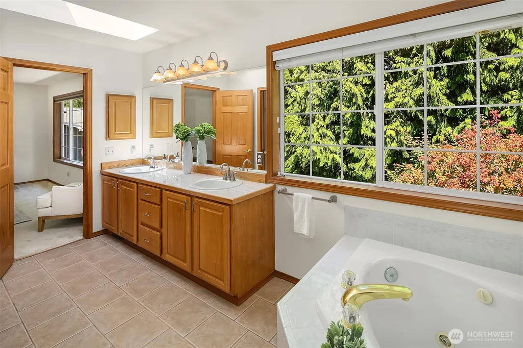 20527 Marine View Drive SW Normandy Park WA 98166