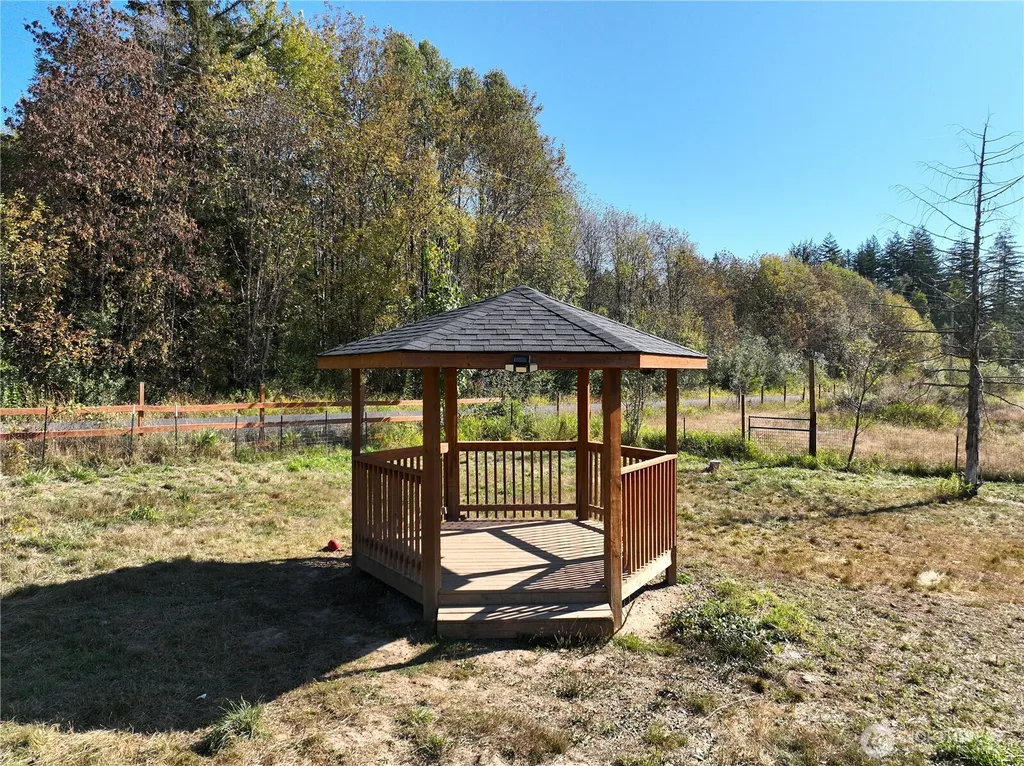 205 Stub Road Onalaska WA 98570