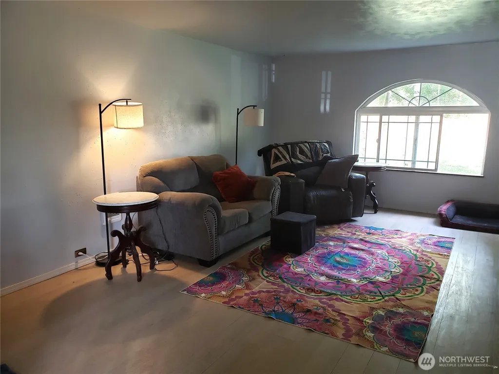 205 Stub Road Onalaska WA 98570