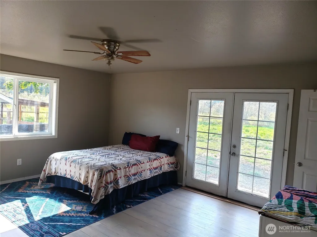 205 Stub Road Onalaska WA 98570