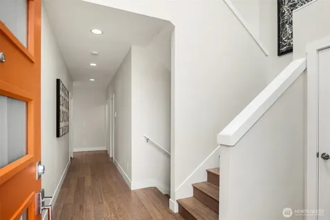 5022 Puget Boulevard SW Seattle WA 98106
