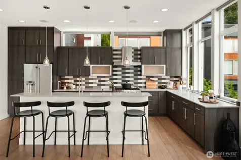 5022 Puget Boulevard SW Seattle WA 98106