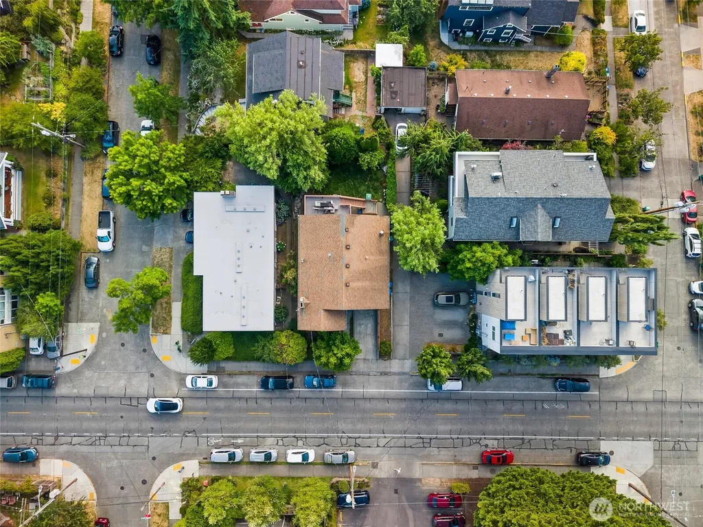 4707 Phinney Avenue N Seattle WA 98103