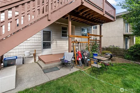 4707 Phinney Avenue N Seattle WA 98103