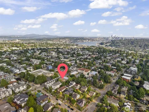 4707 Phinney Avenue N Seattle WA 98103