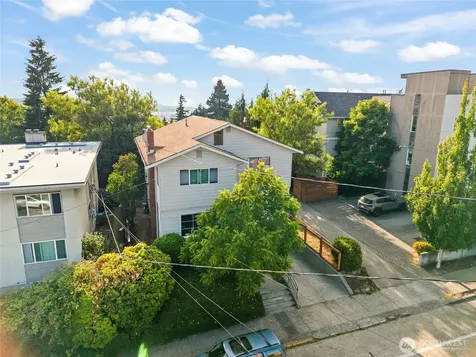 4707 Phinney Avenue N Seattle WA 98103
