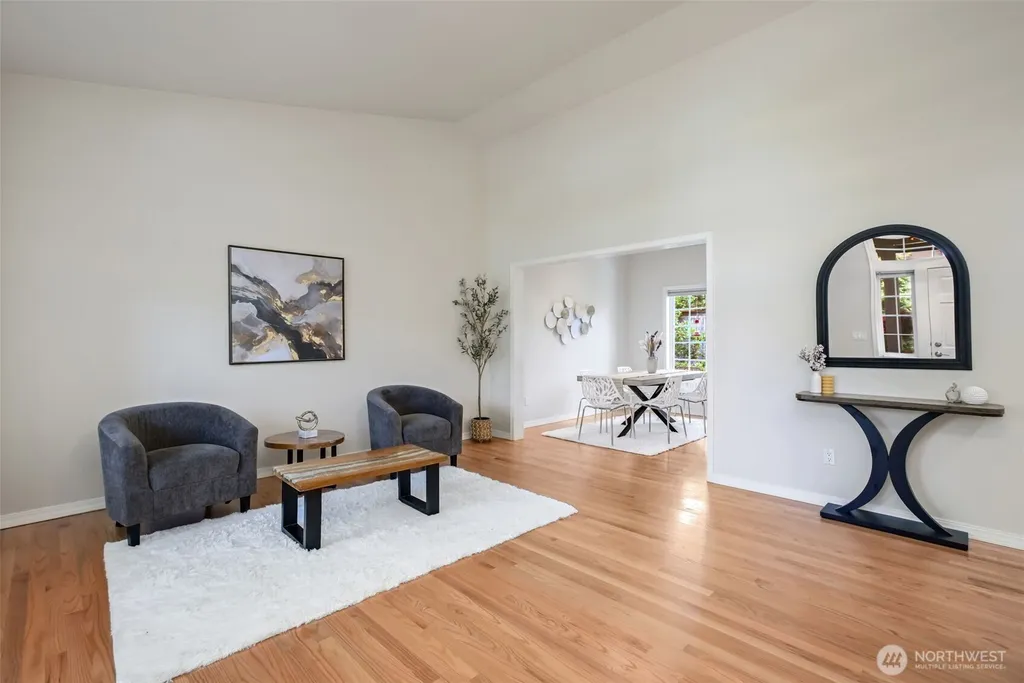 14316 81st Court NE Kirkland WA 98034