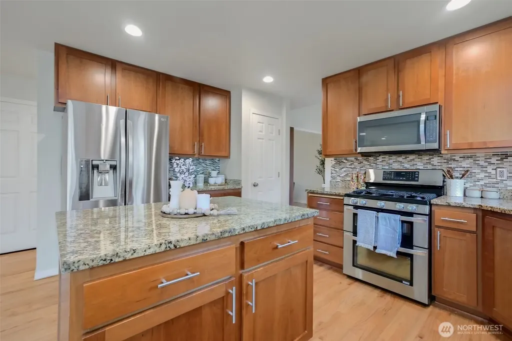 14316 81st Court NE Kirkland WA 98034