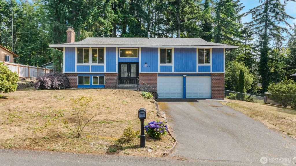 5194 Granada Place SE Port Orchard WA 98367