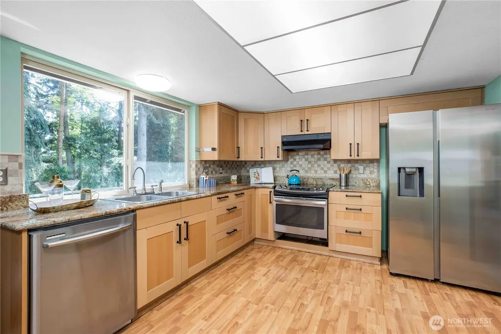 5194 Granada Place SE Port Orchard WA 98367