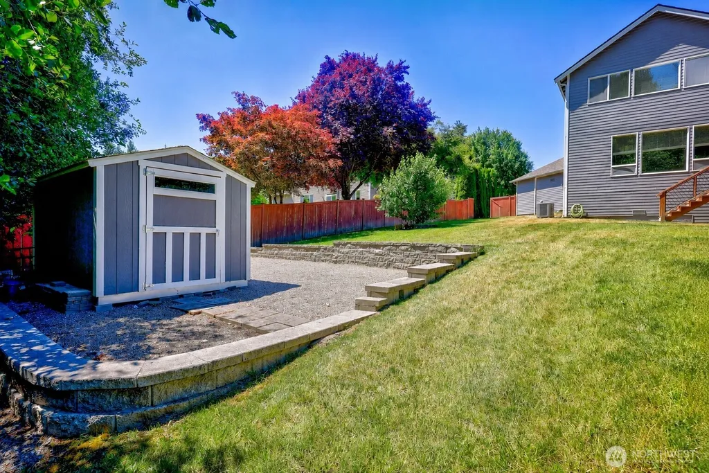 23490 Guinness Place NW Poulsbo WA 98370
