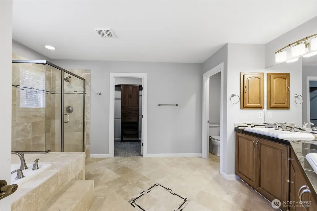 23490 Guinness Place NW Poulsbo WA 98370