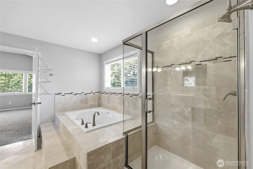 23490 Guinness Place NW Poulsbo WA 98370