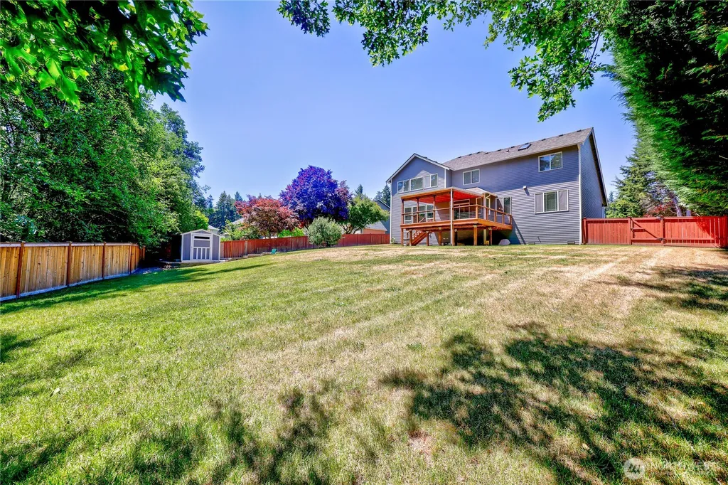 23490 Guinness Place NW Poulsbo WA 98370