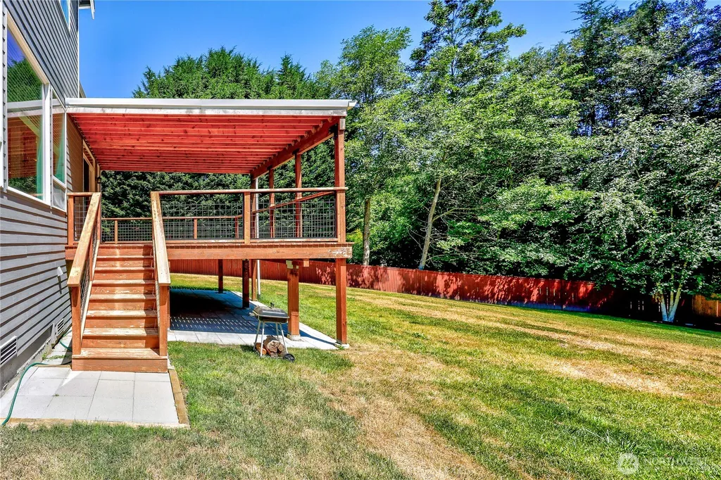 23490 Guinness Place NW Poulsbo WA 98370