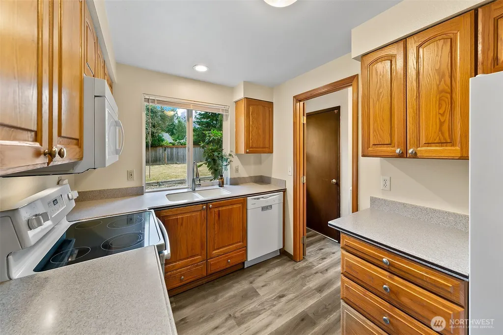 13822 SE 163rd Street Renton WA 98058