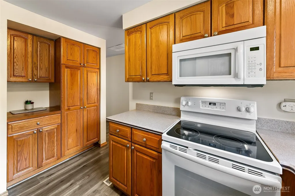 13822 SE 163rd Street Renton WA 98058