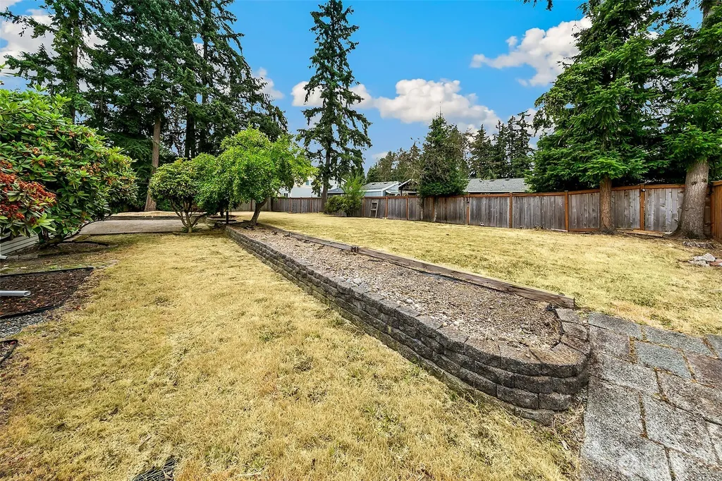 13822 SE 163rd Street Renton WA 98058