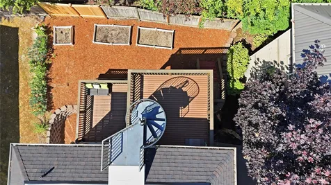 10135 NE 62nd Street Kirkland WA 98033