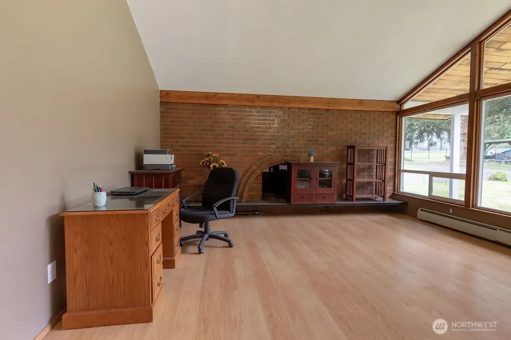 461 Fern Hill Road Forks WA 98331